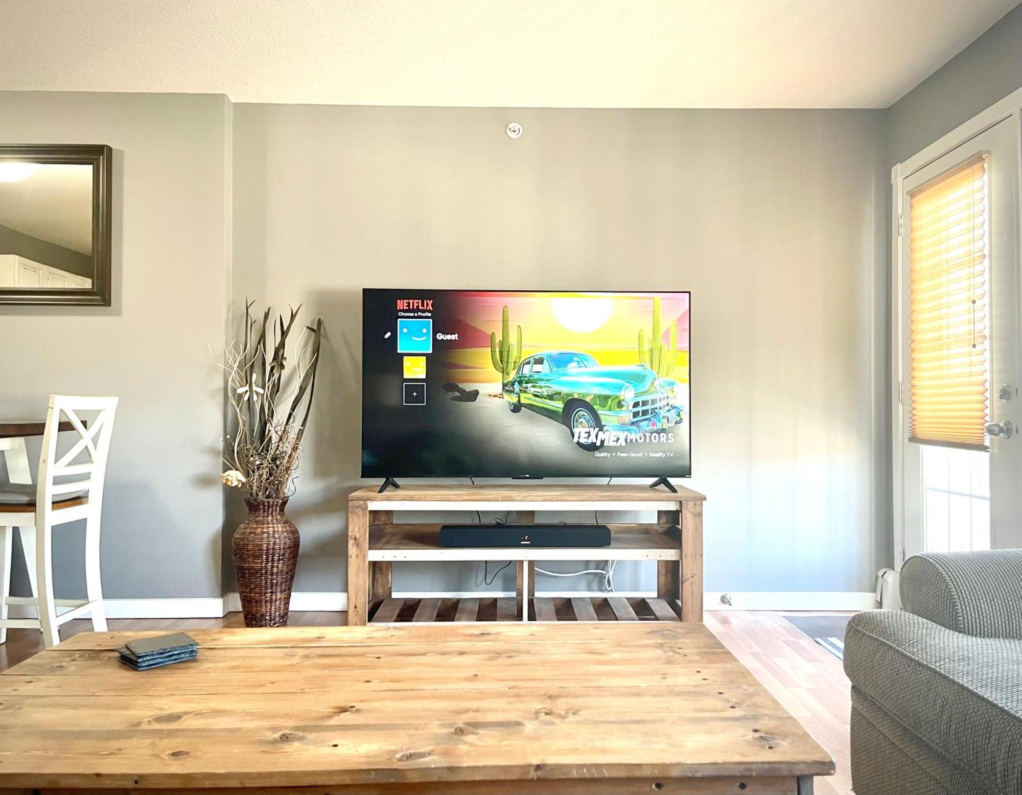 Top Floor Riverfront Condo With Stellar Sunsets! Fort Mcmurray Εξωτερικό φωτογραφία